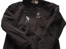 winterjacke-bmw-autohaus