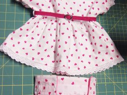 puppenkleid-mit-windel