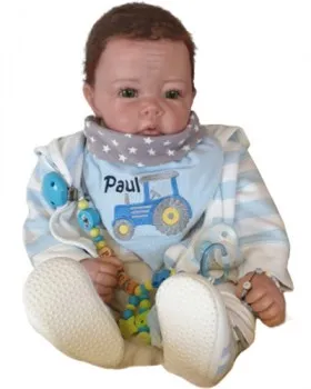 Baby Halstuch mit hellblauen Frontstoff und grau mit weissen Sternchen Rueckenstoff. Personalisiert mit Traktor und Name. 100% Baumwolle, verschiede Groessen, beidseitig tragbar 