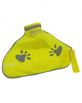 Sicherheits- Warnweste fuer Hunde mit Namen in Wunschfarbe bestickt und mit reflektierenden Pfoten