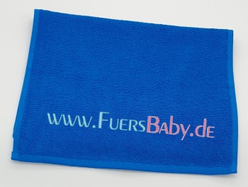 Handtuch mit Bestickung