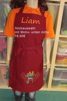Schuerze bordeaux mit Name und Grill bestickt